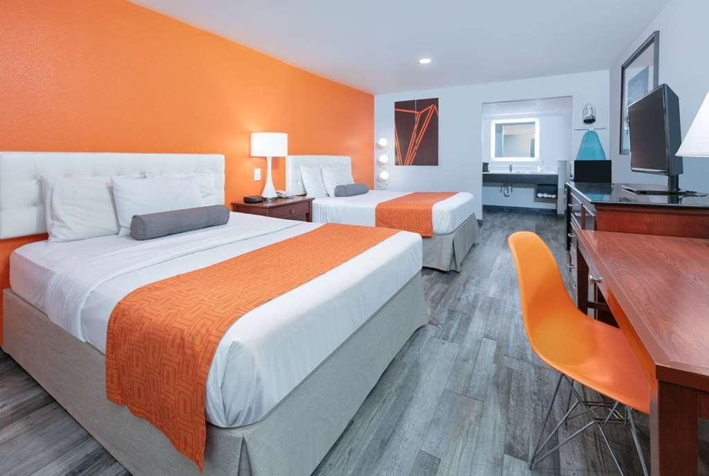 Howard Johnson By Wyndham 2*